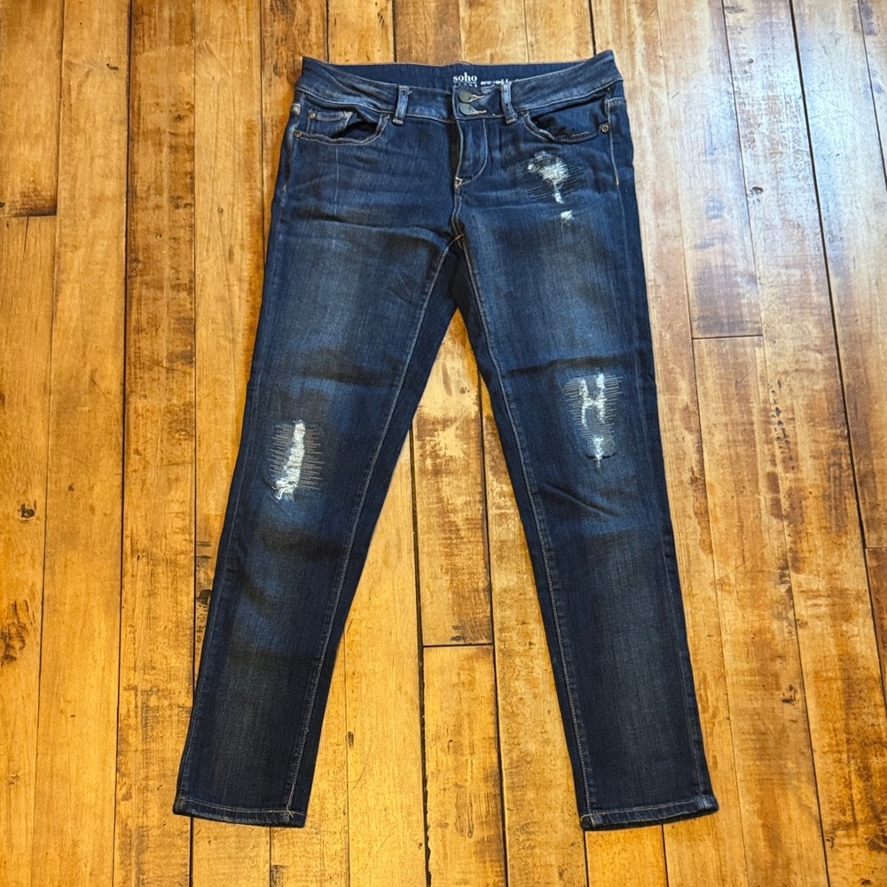 Soho New York Boyfriend Jeans size 4 Dark Blue Distressed